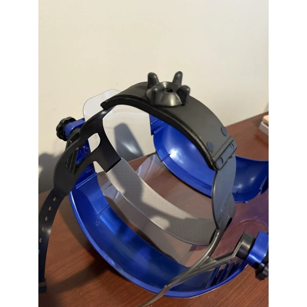 Sellstrom S38140 Series‎ Dual Crown Face Shield with Ratcheting Headgear